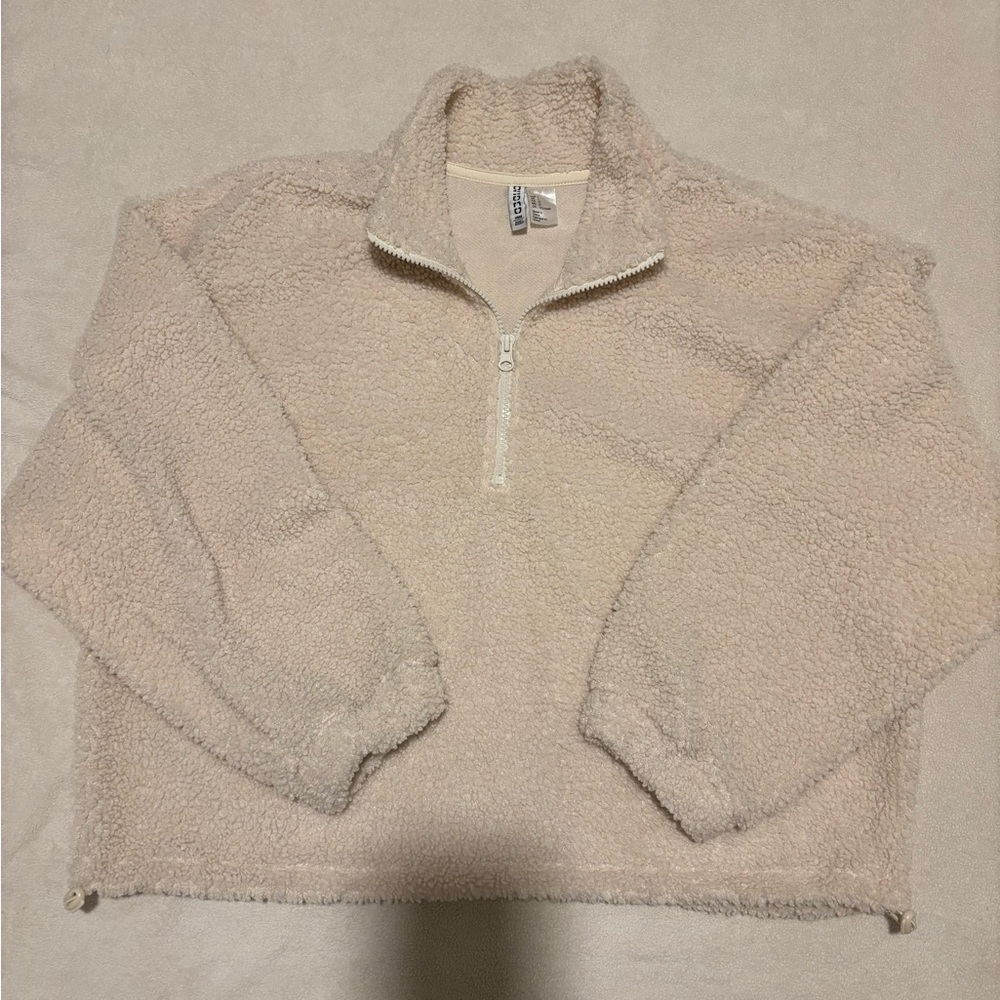 Cream zip up